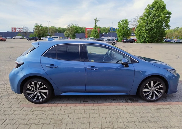 Toyota Corolla cena 113700 przebieg: 19000, rok produkcji 2022 z Katowice małe 29